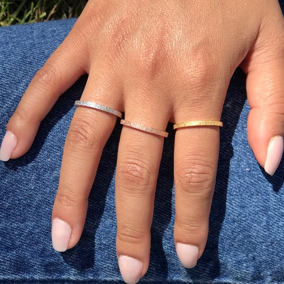 Set Of 3 Cute Gold Sparkly Rings - Picture 3 of 6